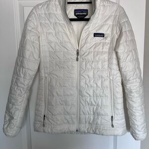 Patagonia White/Cream Women's Lightweight Quilted Puffer Jacket